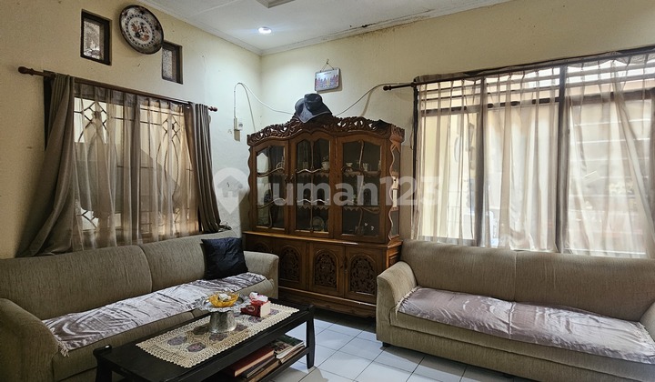 Bonus Kost House in Radio Dalam, South Jakarta 2