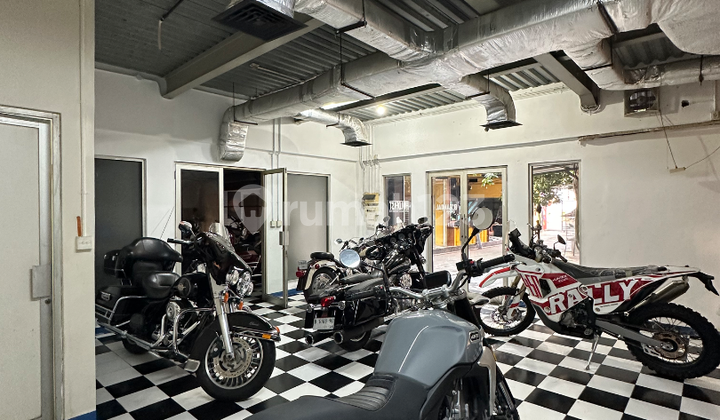 Bangunan Komersil Bengkel Showroom Kebayoran Baru 1