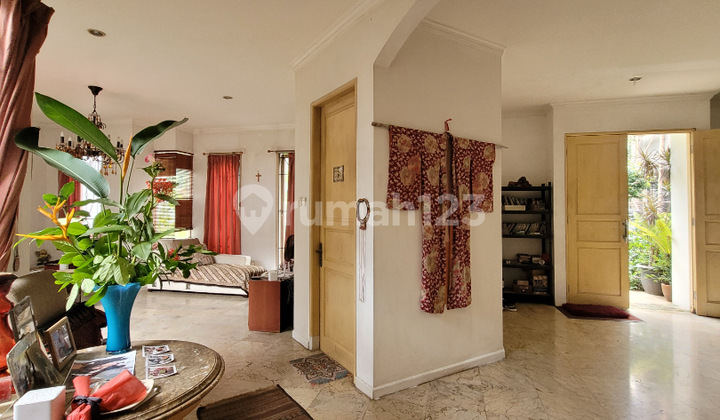 Rumah Cantik Dalam Cluster di Pondok Labu Rumah Cantik Dalam Cluster di Pondok Labu