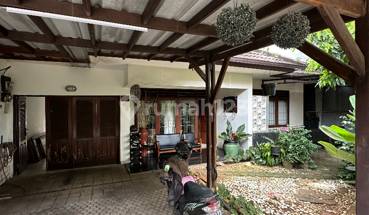 Rumah 2 lantai siap huni di cipete cilandak jakarta selatan 1