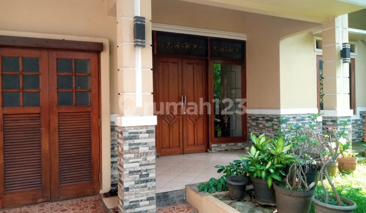 Rumah Terawat Dalam Kompleks Cipete Jakarta Selatan