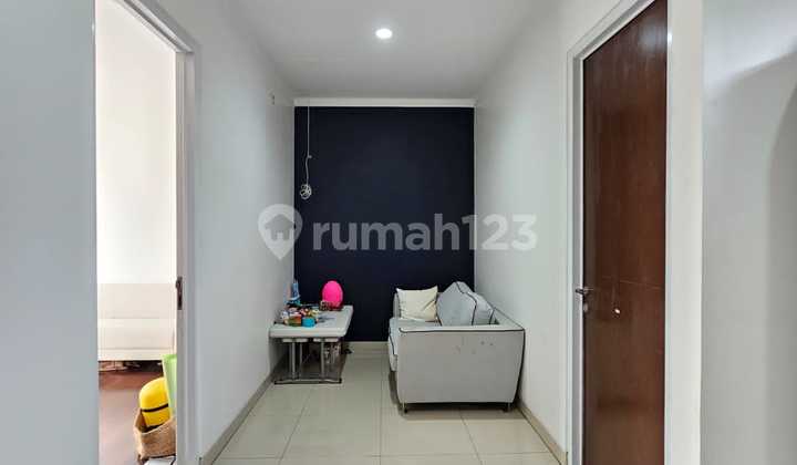 Bali Style Townhouse 3 floors Pondok Labu Price 5.7B Negotiable 2