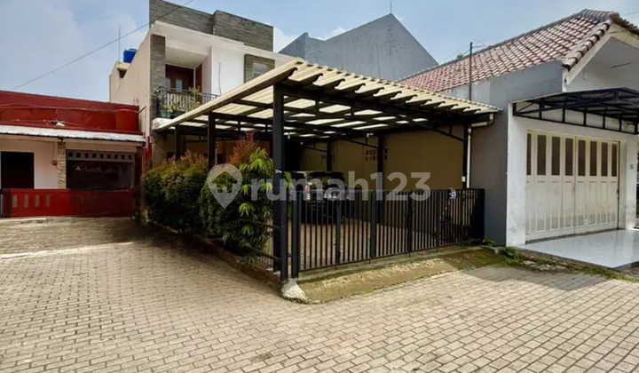 rumah cantik dalam kompleks di cilandak kko - jakarta selatan