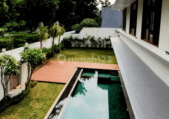 Luxurious And Serene House For Rent In Kebayoran Baru 2