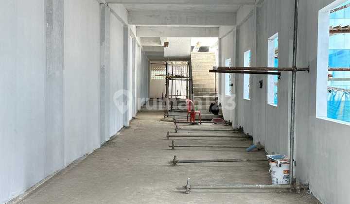 Ready-to-Use Strategic Location Jembatan Lima 5 Warehouse Office Shop House Business Place