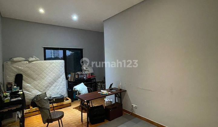 Rumah Alam Sutera Cluster Onyx 2 Lantai Semi Furnished Siap Huni  10