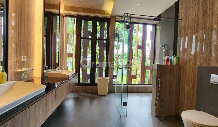 Rumah Mewah Alam Sutera Cluster Magnolia Furnished Ada Kolam Renang 13