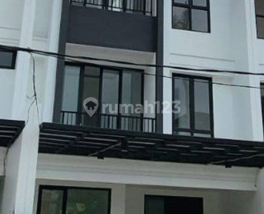 Rumah 3 lantai di Citra Garden 5 brand new lokasi strategis  1