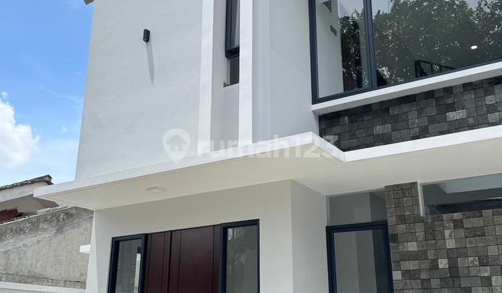 New BSD Kencana Loka Ready-to-Live House, Strategic Location 2