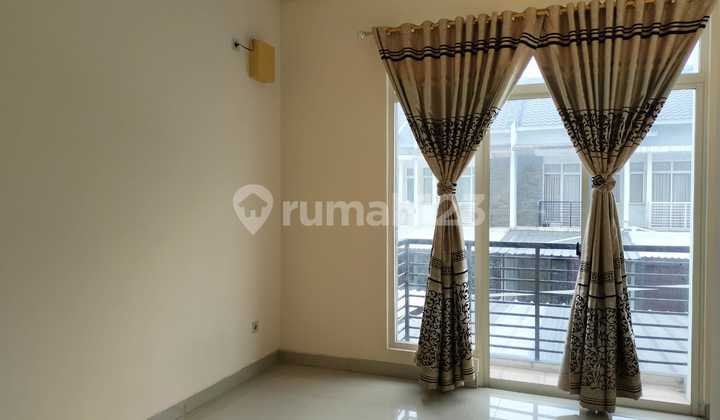 Green Lake City GLC America Ready-to-Occupy House Strategic Location 2