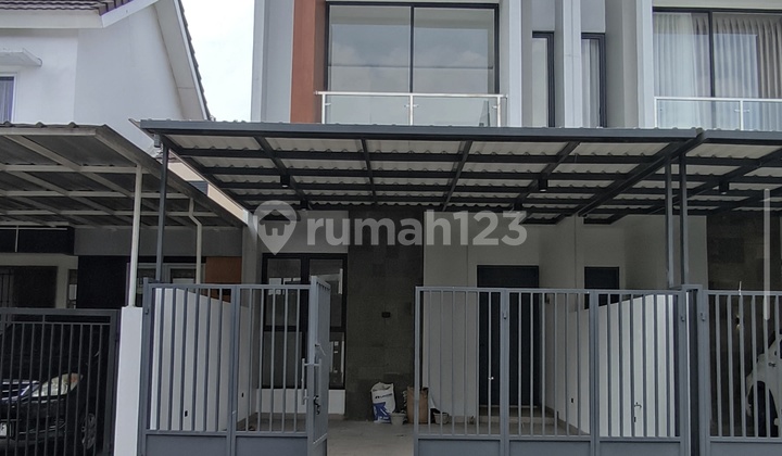 Brand New Metland Cluster Clematis House, Strategic Location