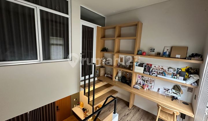 Fleekhauze Twin House, Size 4x14.