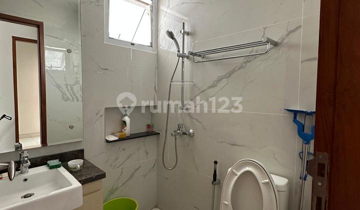 Rumah Green Lake City Cluster Australia 2,5 Lantai Siap Huni 2