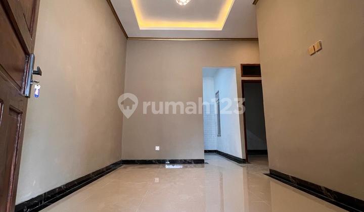 Rumah Grand View Karawaci Bagus Siap Huni