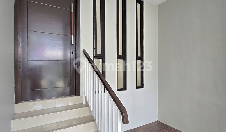 Rumah Bagus Siap Huni Di Sektor 7 Bintaro, Tangerang Selatan 2