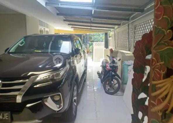 Jual Rumah Hook Dekat Stasiun Bintaro Sektor 9 Tangerang Selatan