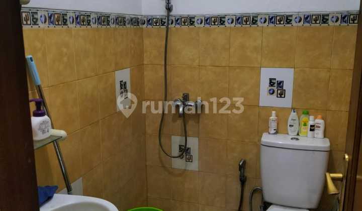 Rumah Dekat Stasiun, Lokasi Bagus Di Sektor 3 Bintaro 2