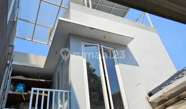 Rumah 2 Lantai Lokasi Sangat Strategis Di Bintaro-Tangerang Selatan 2