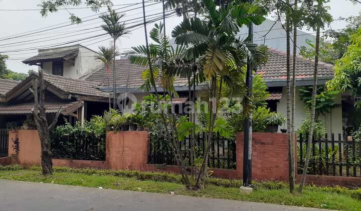 Rumah Di Dalam Komplek Bintaro Sektor 1 Jakarta Selatan