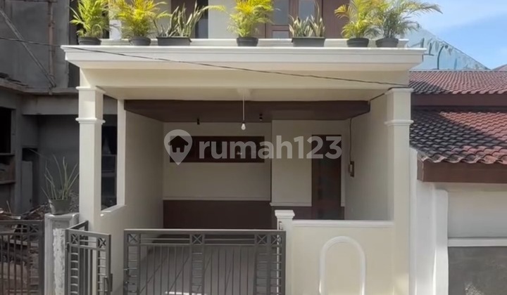 Affordable 3-Storey House Ready to Occupy in Bintaro Sector 9