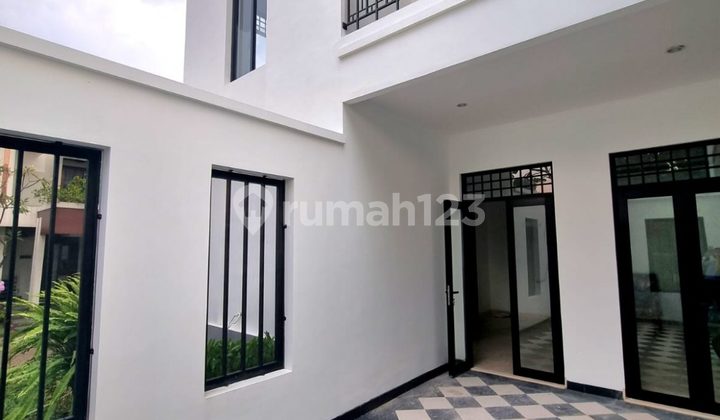 Jual Rumah Baru Design Mewah Lokasi Terbagus Di Bintaro Sektor 9 Jual Rumah Baru Design Mewah Lokasi Terbagus Di Bintaro Sektor 9