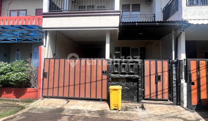 For Sale Quick 2-Story House Ready to Live In with Comfortable and Lush Living @Bintaro Sector 3A