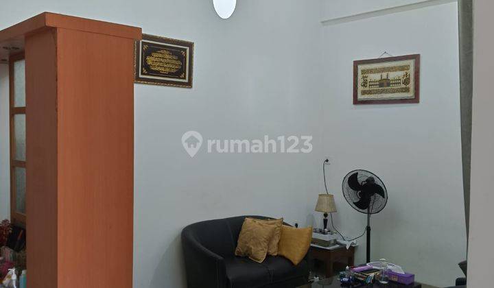 Dijual Rumah Siap Huni 2 Lantai di Bintaro Sektor 3A 1