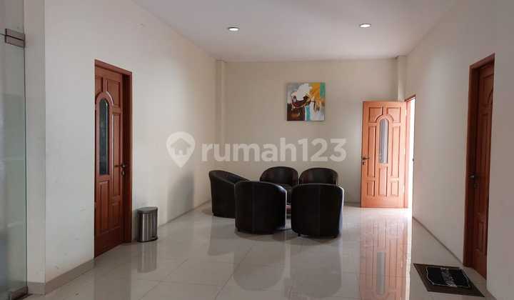 Dijual Gedung di Jombang Ciputat 8