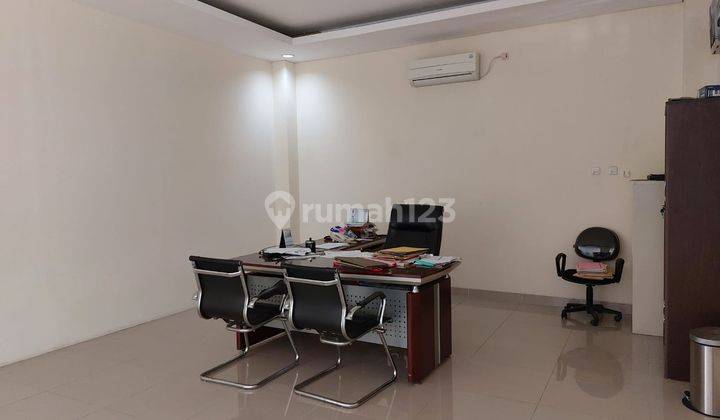 Dijual Gedung di Jombang Ciputat 21