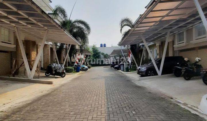 Dijual Rumah Siap Huni di Paris Residence Ciputat 2