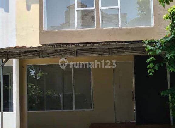 Dijual Rumah Cantik Siap Huni di Graha Raya 1