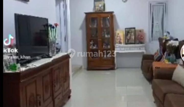 Dijual Rumah Bagus Siap Huni di Villa Bintaro Indah 2