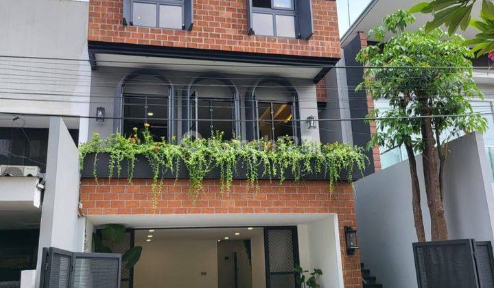 Dijual Rumah Modern Siap Huni Bangunan Baru di Pondok Indah  1