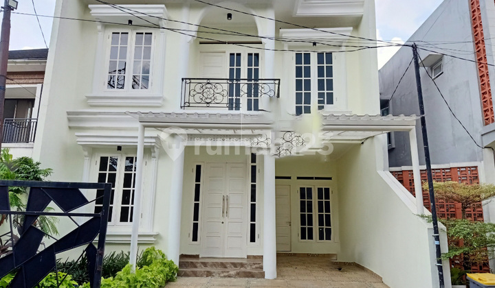 Rumah American Classic Griya Torina @Pondok Ranji