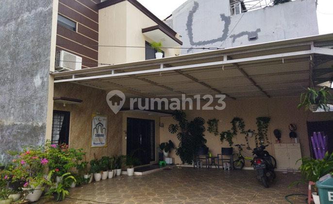 Rumah Cluster 2 Lantai di Jl Merpati Bintaro Dekat Kampus Rumah Cluster 2 Lantai di Jl Merpati Bintaro Dekat Kampus