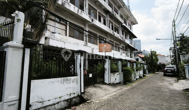Gedung 4 Lantai di Jl. Mandala Utama, kawasan paling strategis di Jakarta Barat Gedung 4 Lantai di Jl. Mandala Utama, kawasan paling strategis di Jakarta Barat