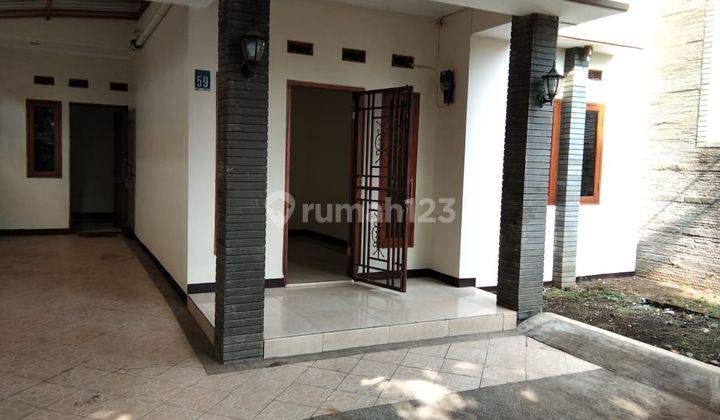 Disewakan Rumah Minimalis 2 Lantai Posisi Hook Minimal Sewa 2 Tahun Dekat Griya Cijagra Buah Batu 2