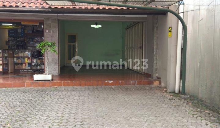 For Rent House Main Road Cicendo Bandung