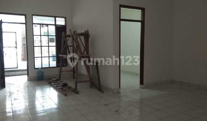 Di Sewakan Rumah Eks Kantor Dekat Pasar Ancol dan Unla - Pungkur Bandung 2