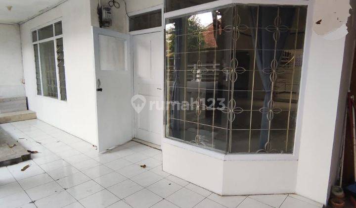 Disewakan Rumah Akses Jalan 2 Mobil Di Pusat Kota Sayap Lodaya Bandung 2