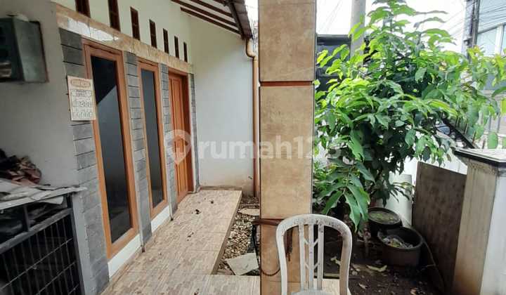 House for Rent, Strategic Location, Suitable for Office & Business Premises Near Antapani Terminal, Bandung 2