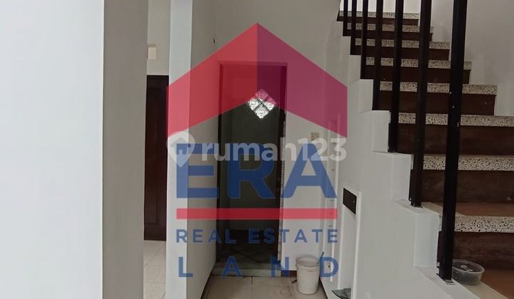 Rumah Bagus Unfurnished SHM Villa Puncak Tidar, Tidar, Malang 2