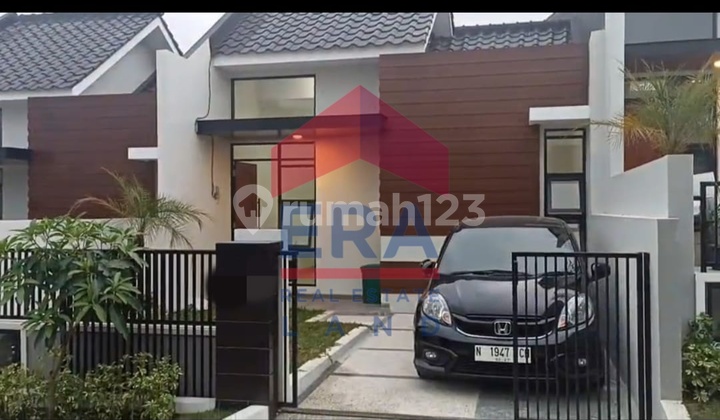 Nice House Unfurnished Freehold Title Sawojajar, Malang Nice House Unfurnished Freehold Title Sawojajar, Malang