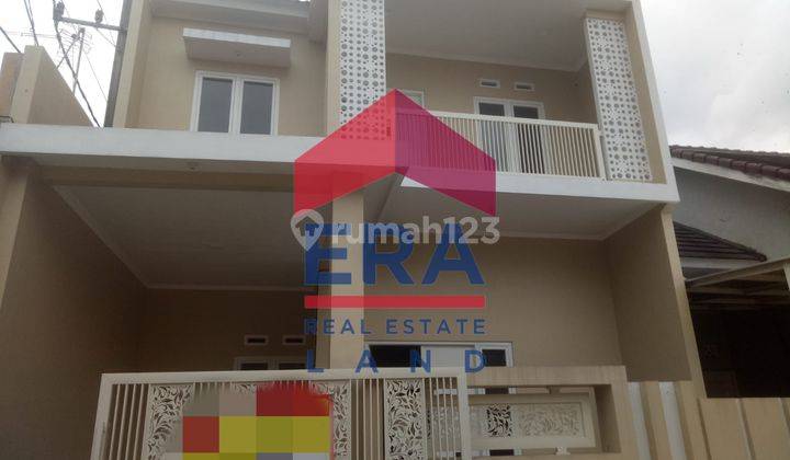 Rumah 2 Lantai Unfurnished SHM di Amaril Regency , Malang 1