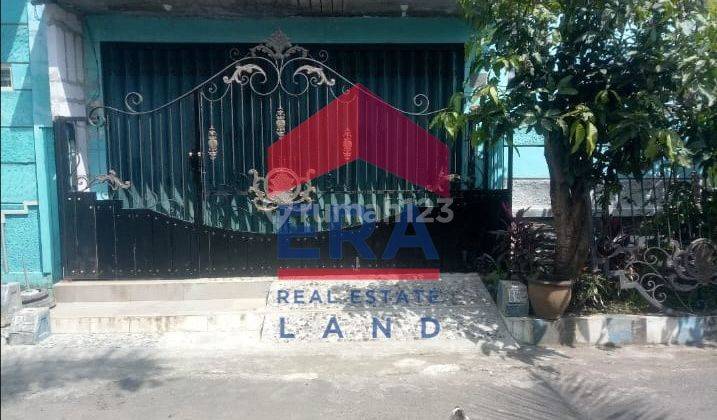 Rumah 2 Lantai SHM di Perumahan Zona Neighbourhood , Malang 1