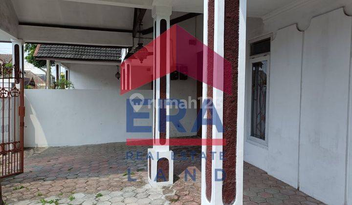 Rumah Kontrakan 2 Lantai SHM di Jalan Papa Biru , Malang 2