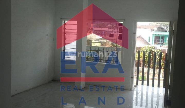 Rumah 3 Lantai SHM di Jalan Amandit , Malang 2