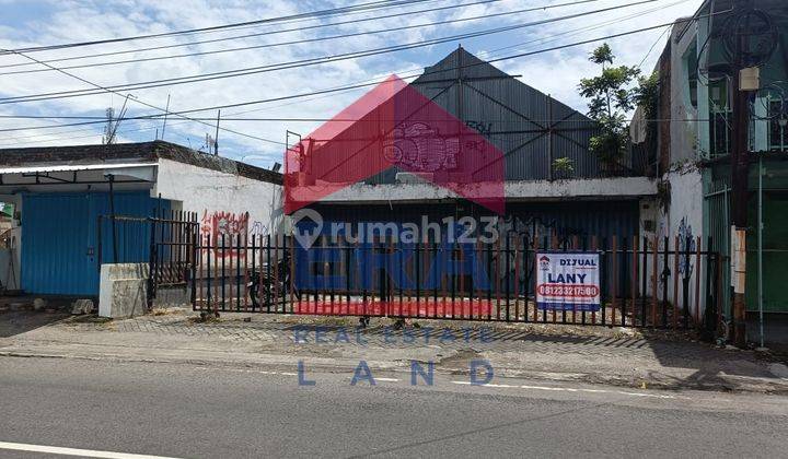 Ruang-usaha di Jalan Letjen S Parman , Malang 600 m SHM 1