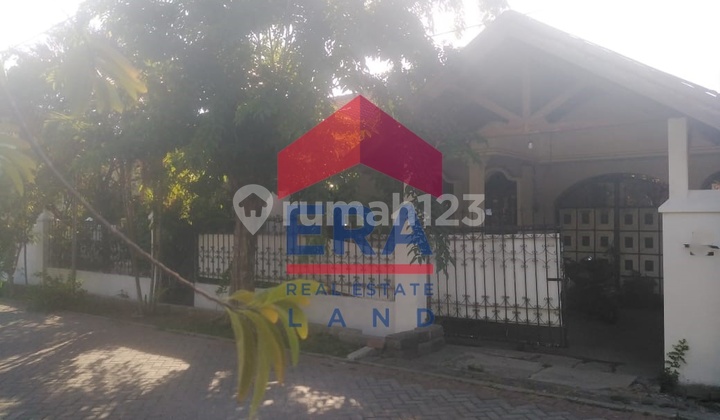 Rumah Bagus SHM di Jalan Ketintang Wiyata , Surabaya