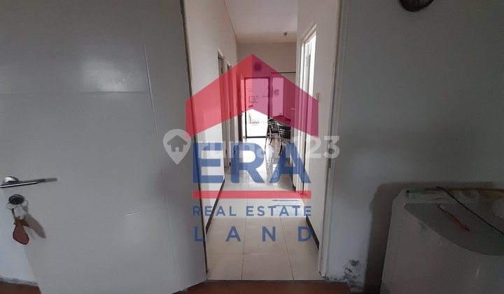 Rumah Bagus Unfurnished SHM Waru, Surabaya 2